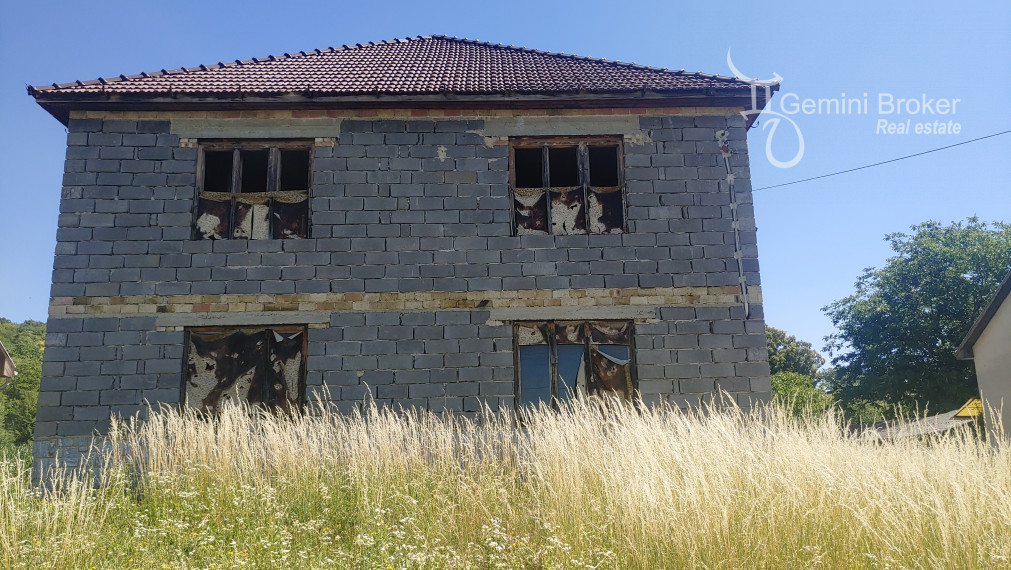 Szögliget - veľký RD/penzión blízko Košíc v krásnom prostredí